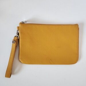 JEWELL 31 Thirty-One Mustard Marigold Yellow Pebbled Wristlet Clutch Pouch Zip